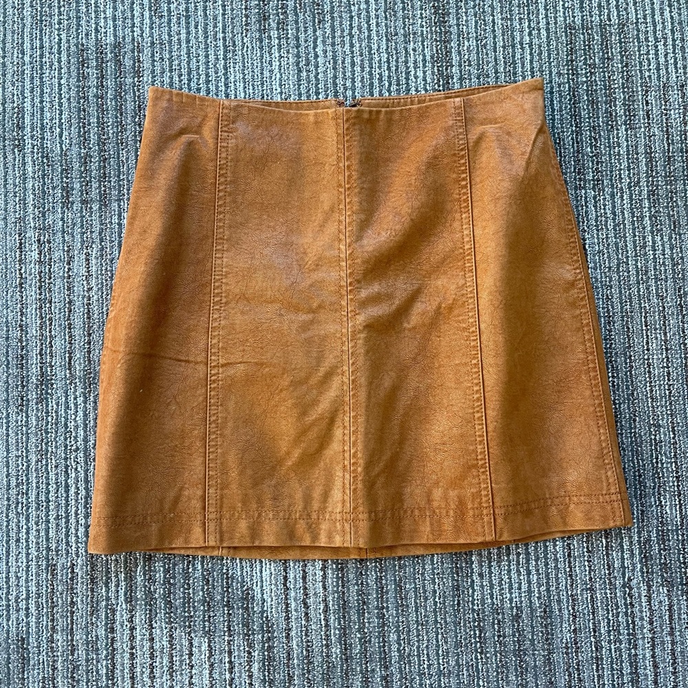 Free people suede leather mini skirt size 6